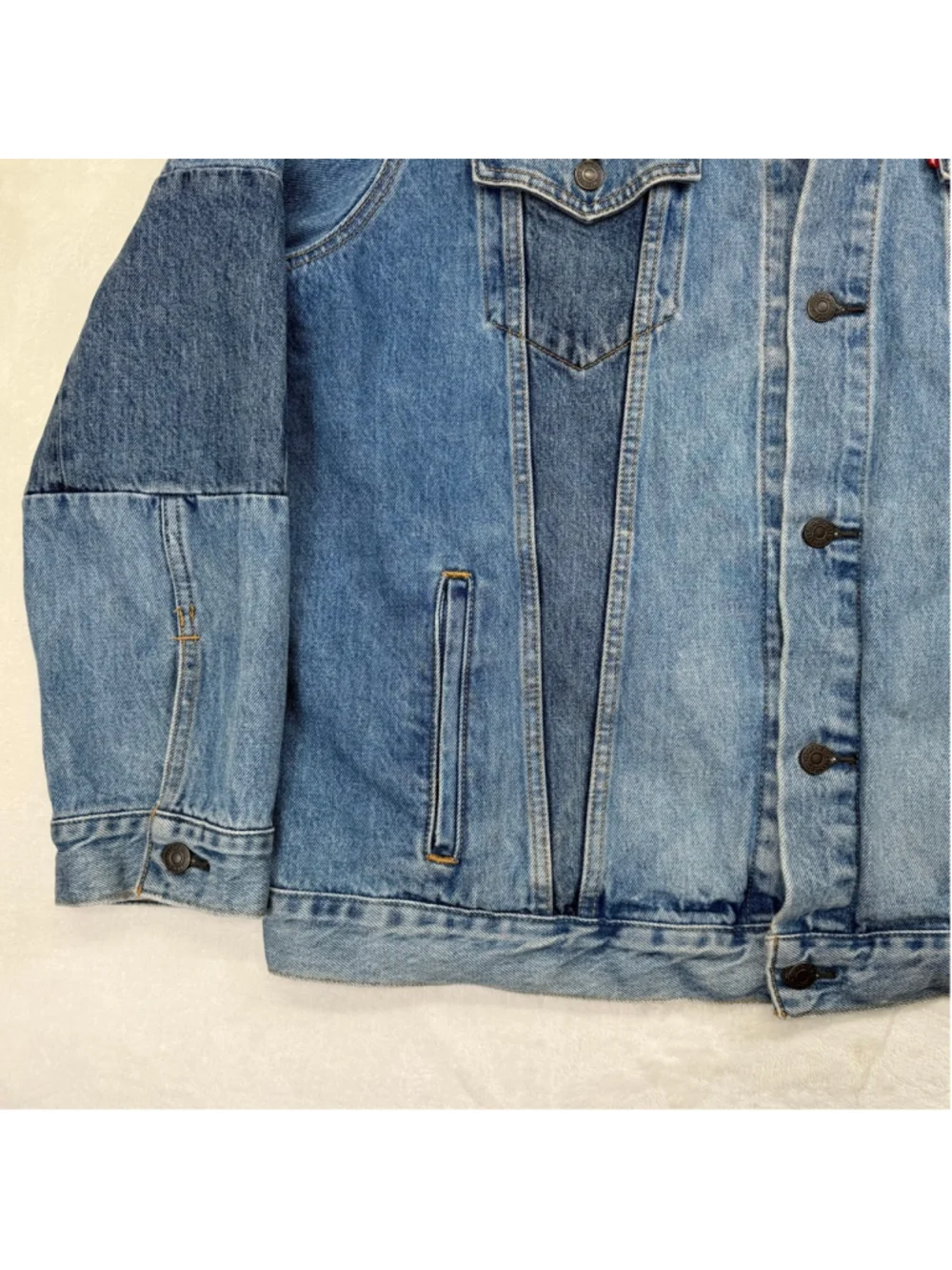 Levi’s 36082-0001 Denim Trucker Jacket Men’s XXL Button Front Oversized